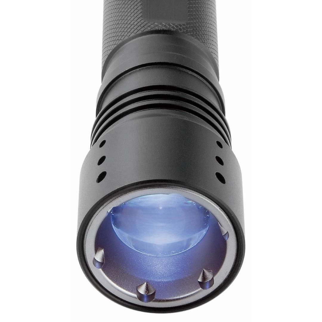 Metmaxx® LED MegaBeam Taschenlampe ´PowerFocus5Watt´ schwarz
