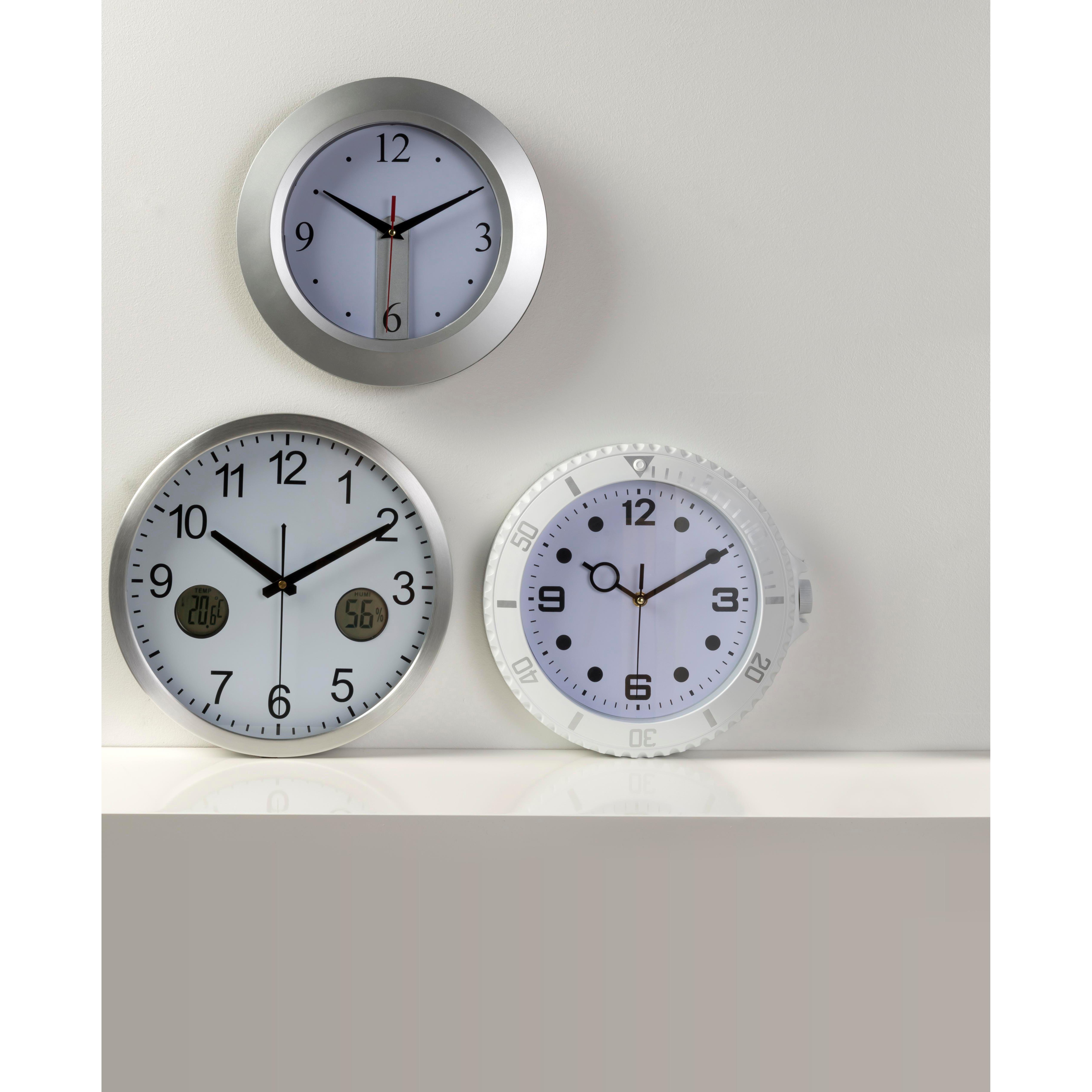 Wanduhr Ali | Personalisierbar