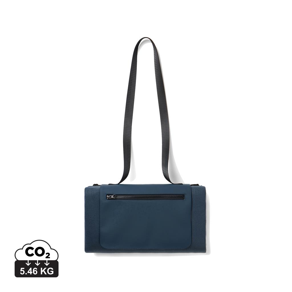 navy blau