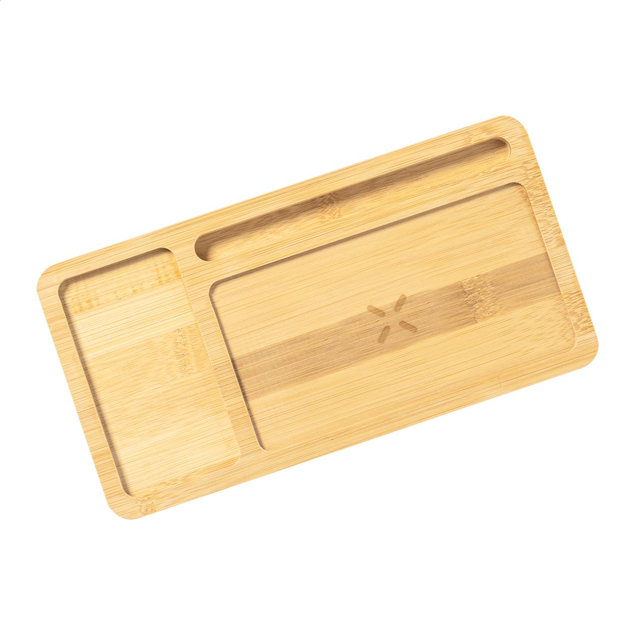 Organizer mit Wireless-Charger