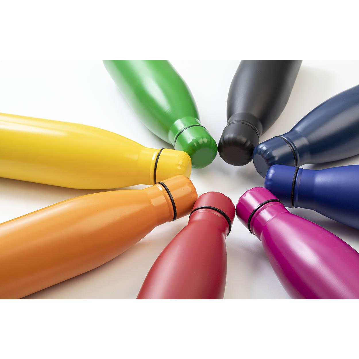 Flasche aus recyceltem Edelstahl