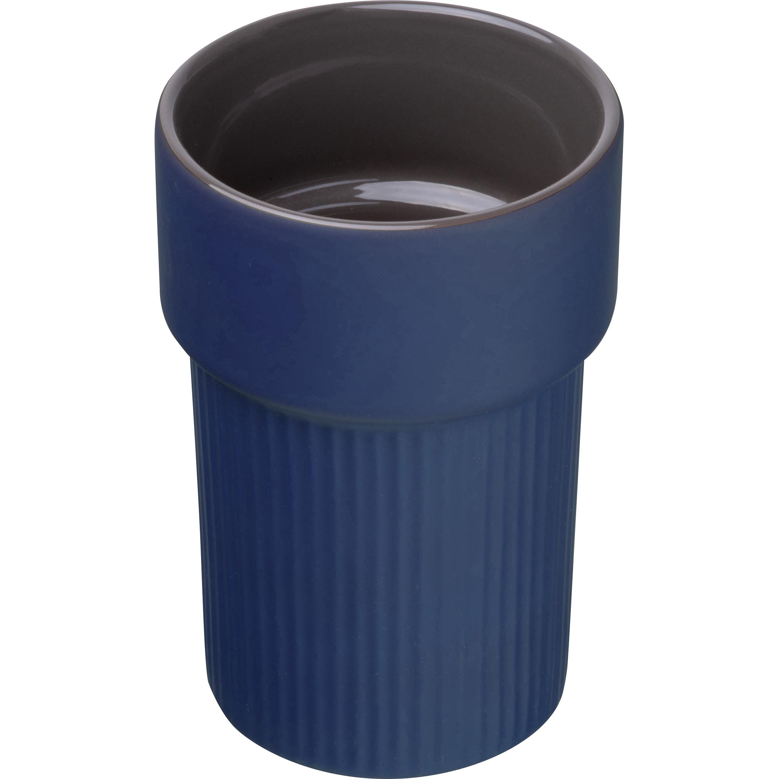 dunkelblau